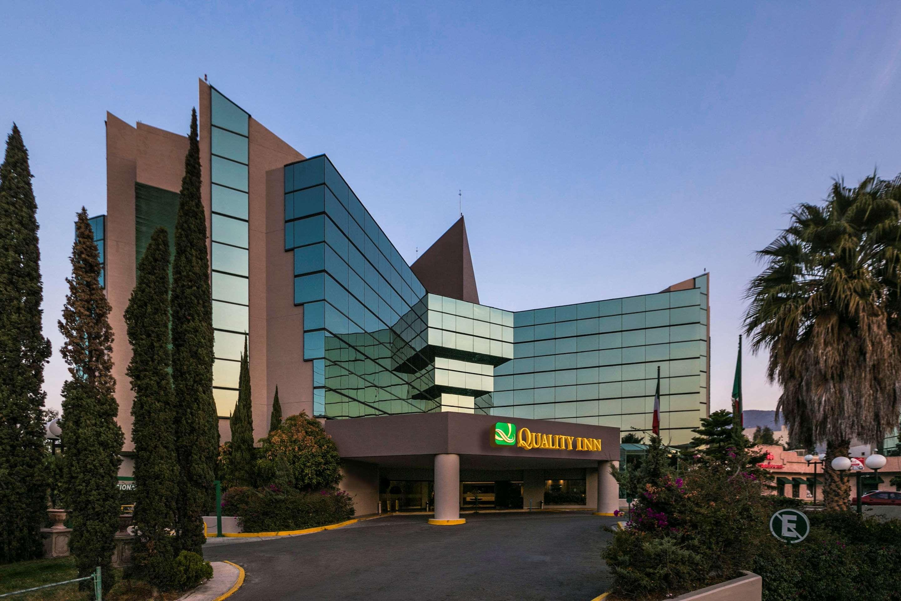 La Joya Pachuca Hotel Exterior photo Quality Inn in Ontario, California