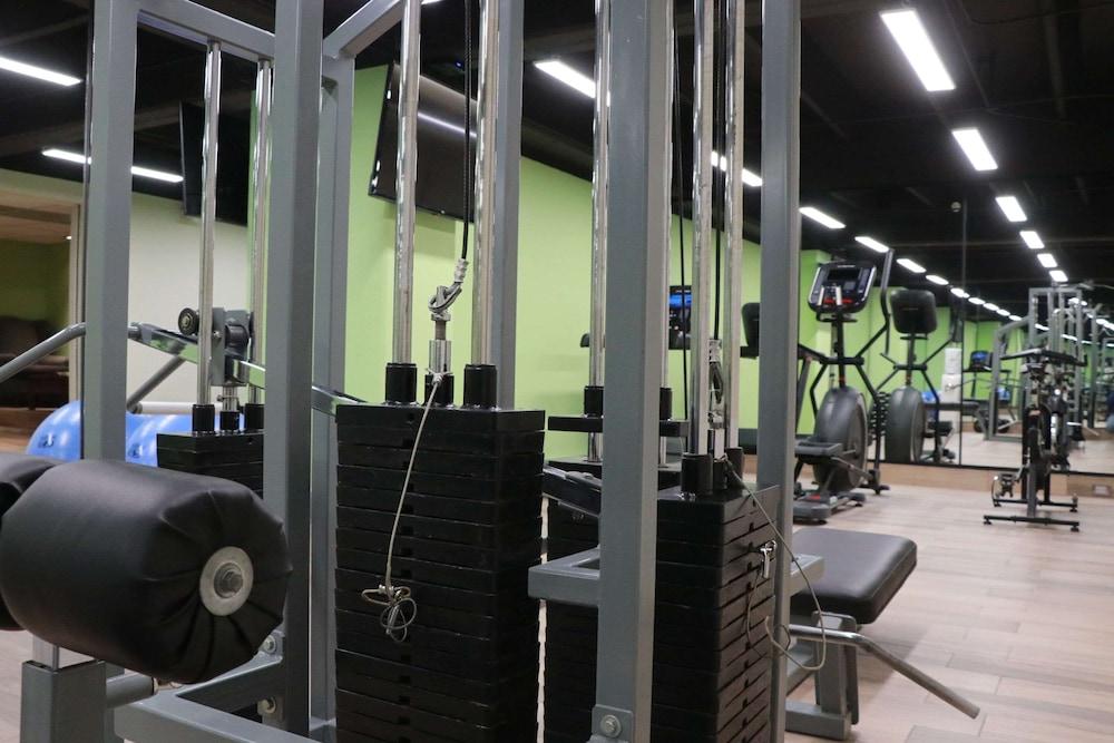 La Joya Pachuca Hotel Exterior photo The gym at the University of Roehampton