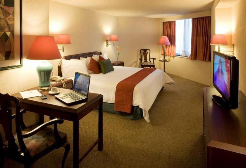 La Joya Pachuca Hotel Exterior photo A typical room at the hotel